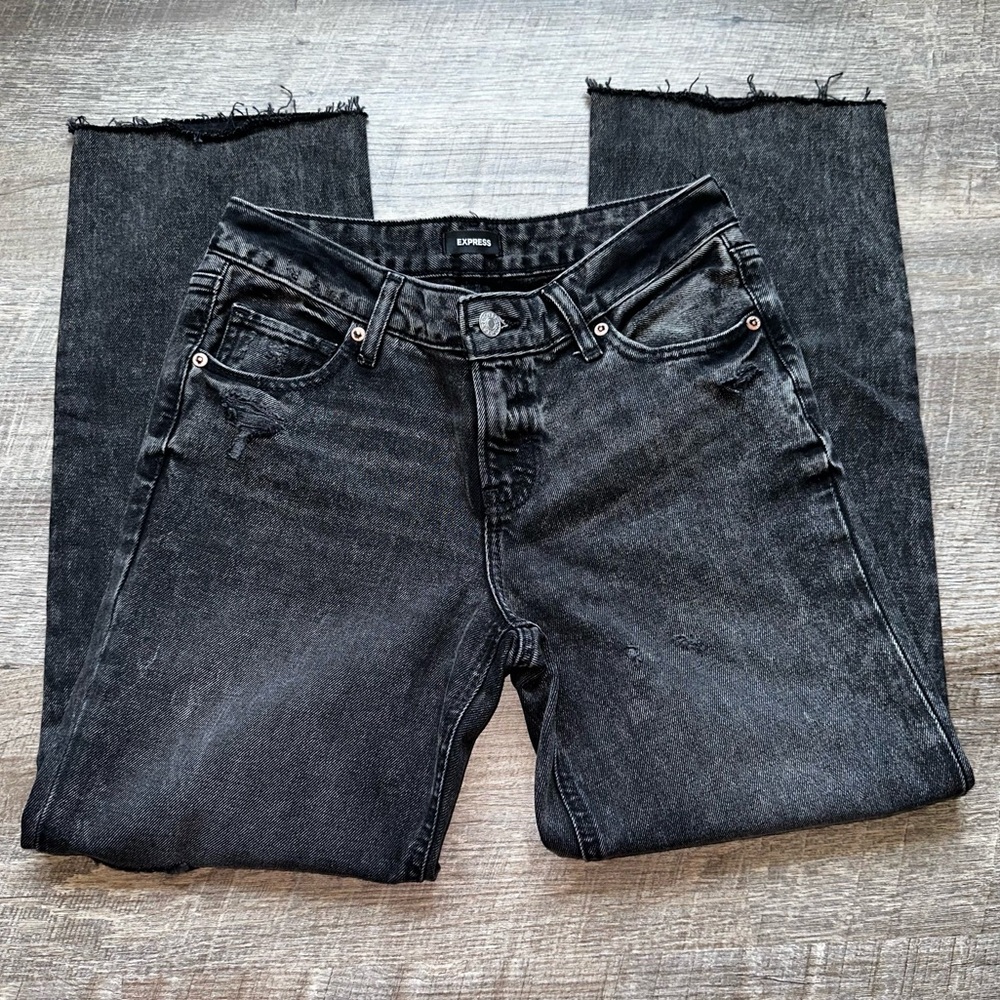 Express NWOT modern straight low rise black jeans women’s size 2 short - Picture 2 of 16